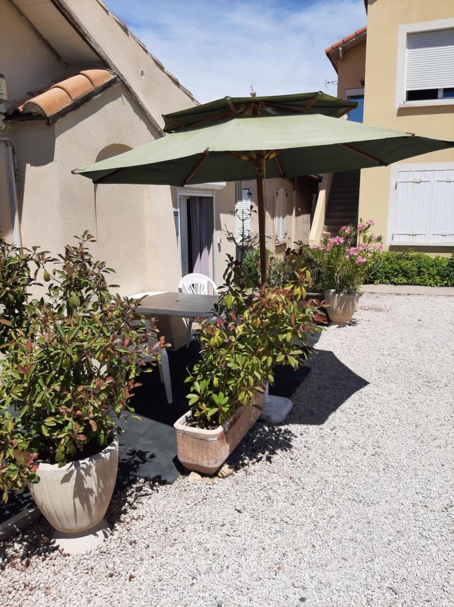 Studio Meublé Port de Plaisance FOS SUR MER Fos-sur-Mer Esterno foto